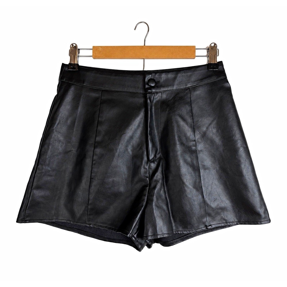 Missguided Womens Black Faux Leather Pleated Front Shorts Zip Button Size 8